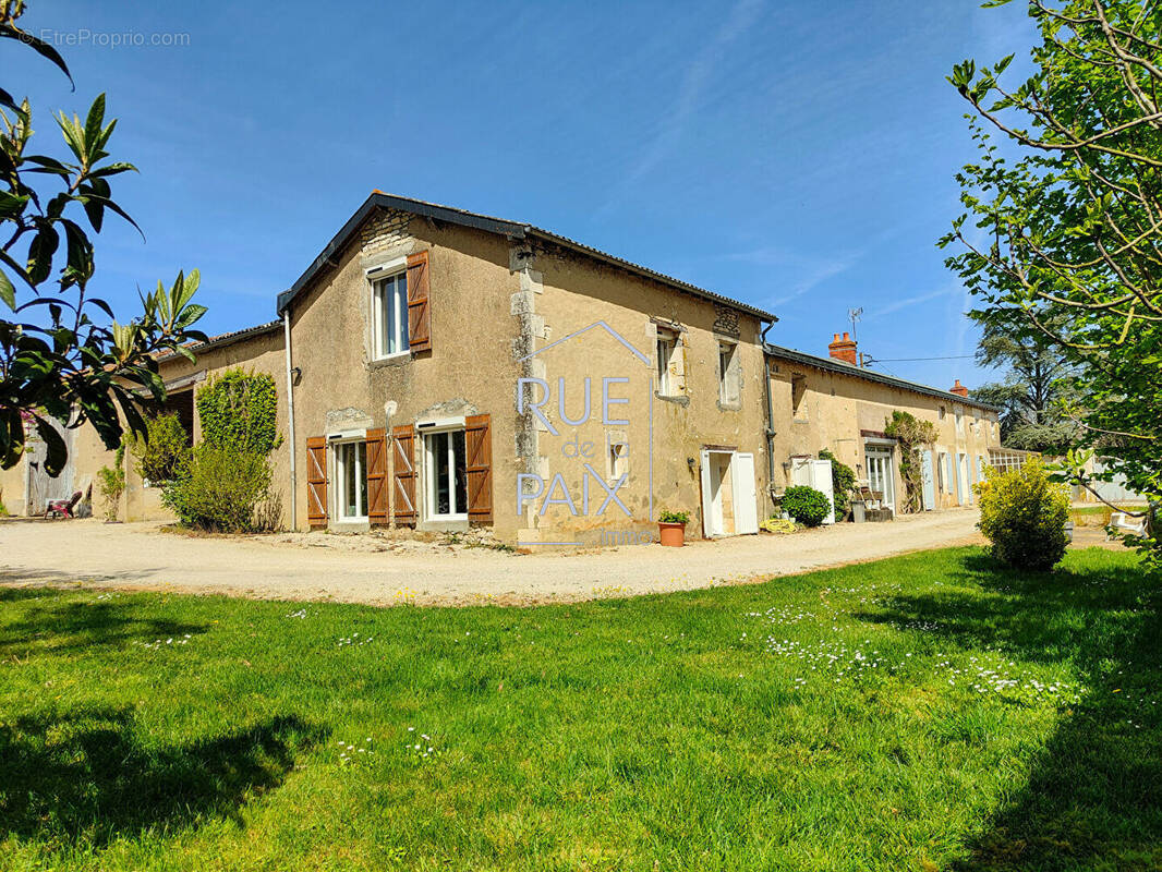 Maison à CHAMPIGNY-LE-SEC