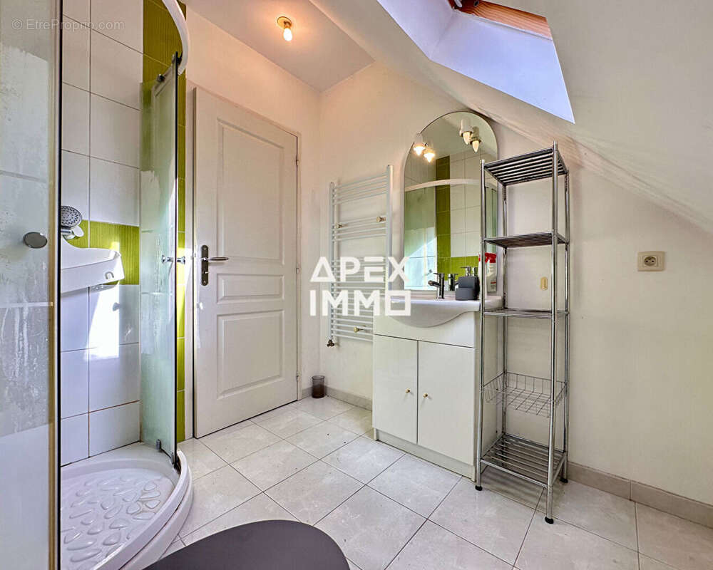 Maison à SAINT-PERE-SUR-LOIRE