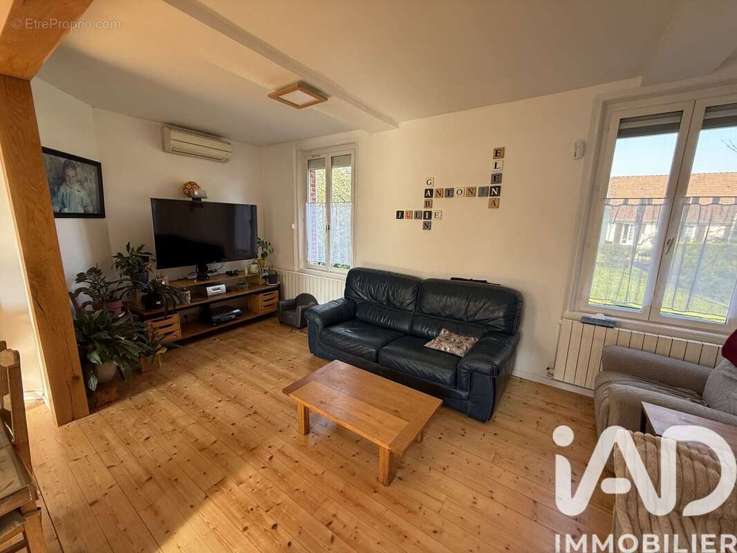 Photo 9 - Maison à LA NEUVILLE-ROY