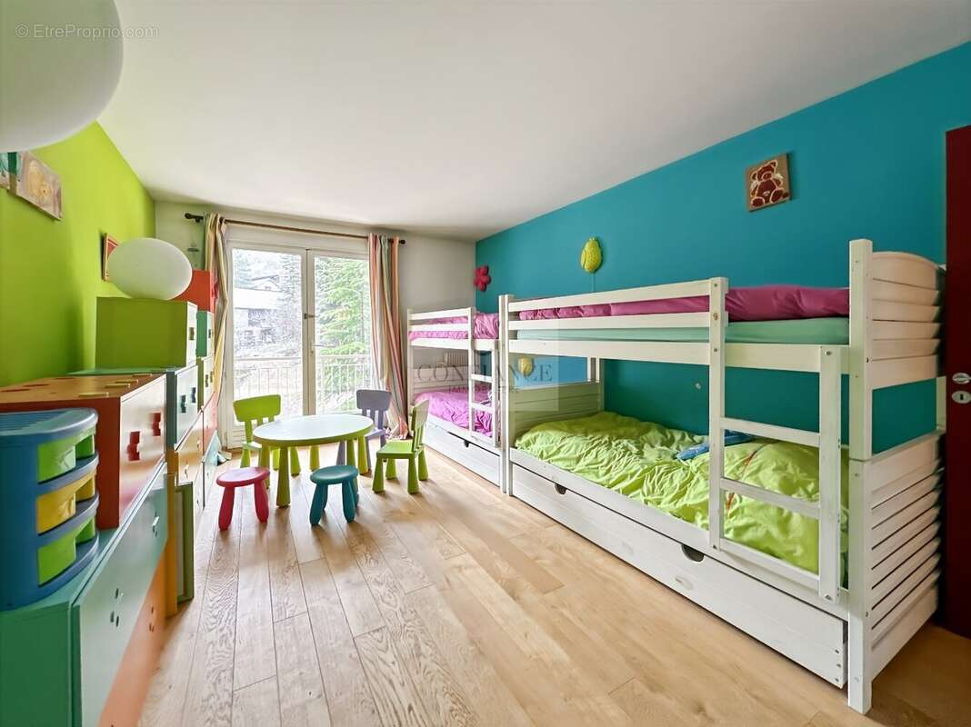 Appartement à SAINT-ETIENNE-DE-TINEE