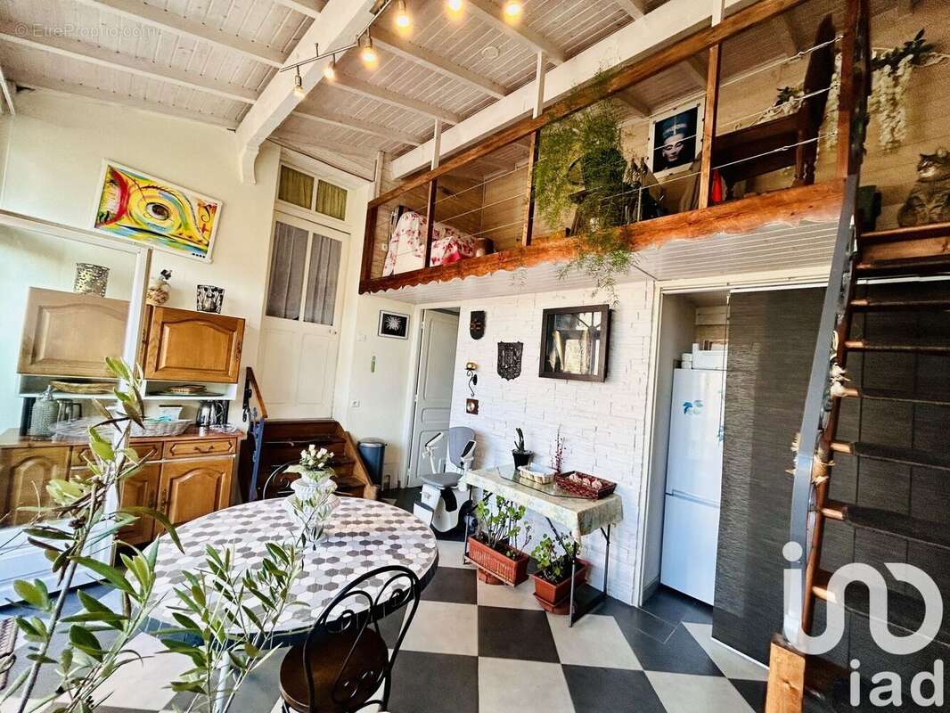 Photo 6 - Autre à VARENNES-EN-ARGONNE