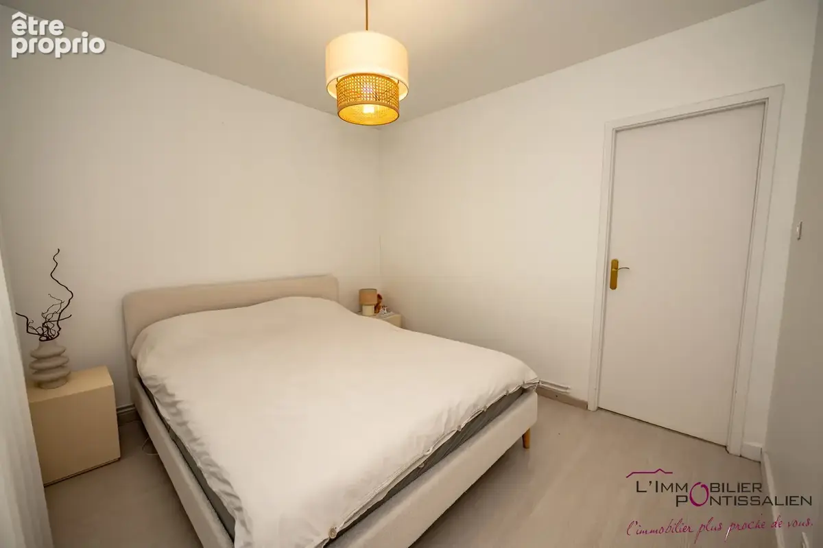 Pontarlier - proximité centre ville : t3, 2 chambres, cave et parking - photo 18