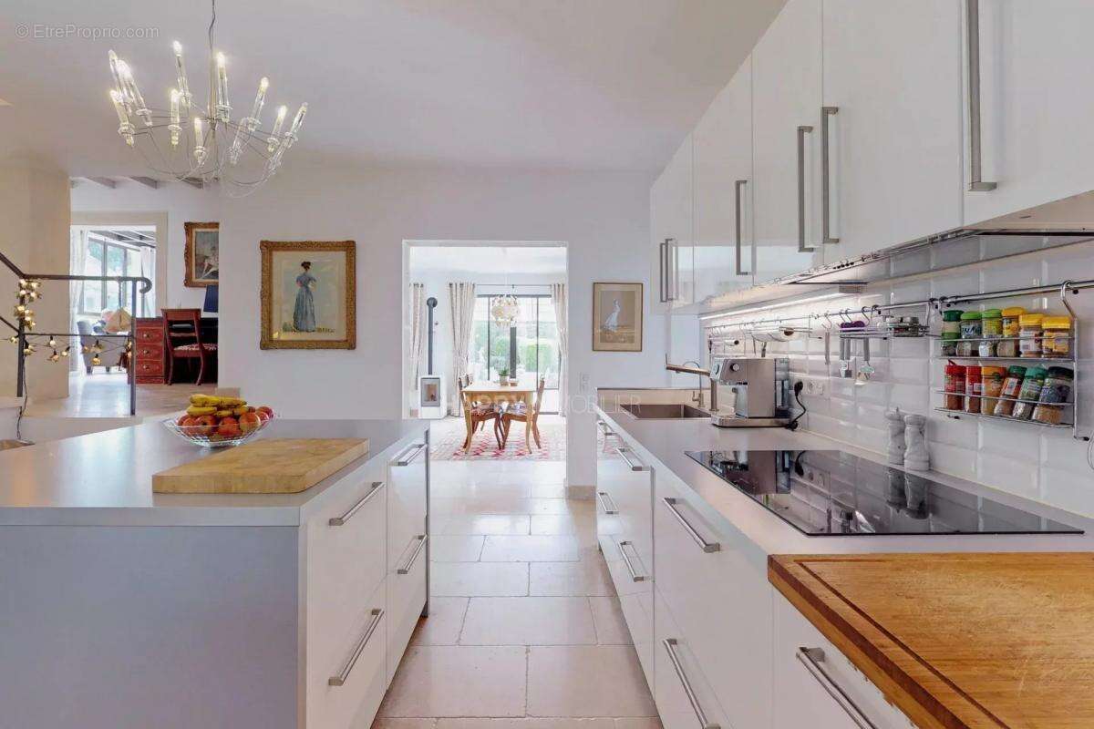 Maison à SAINT-REMY-DE-PROVENCE