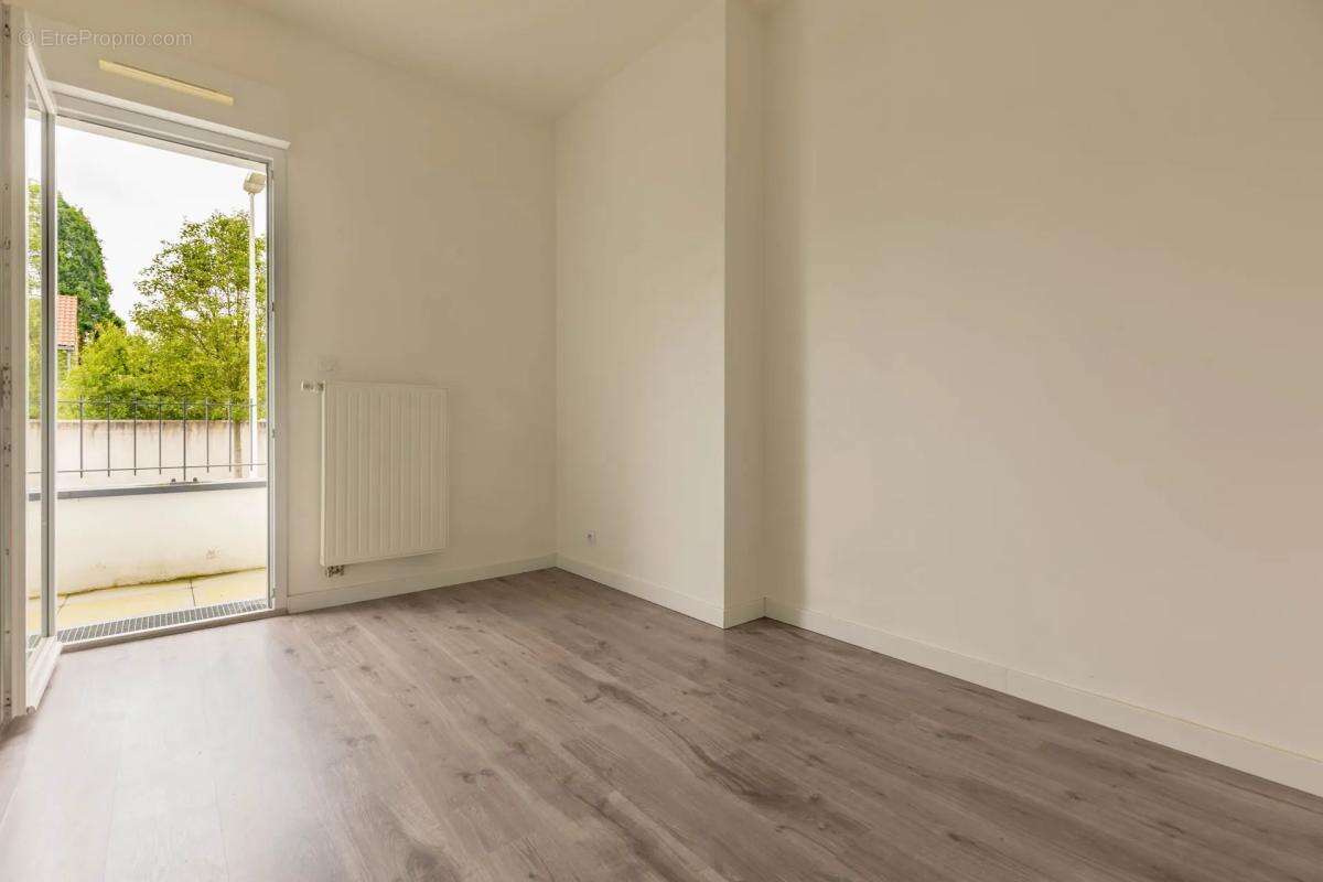 Appartement à SAINT-SEBASTIEN-SUR-LOIRE