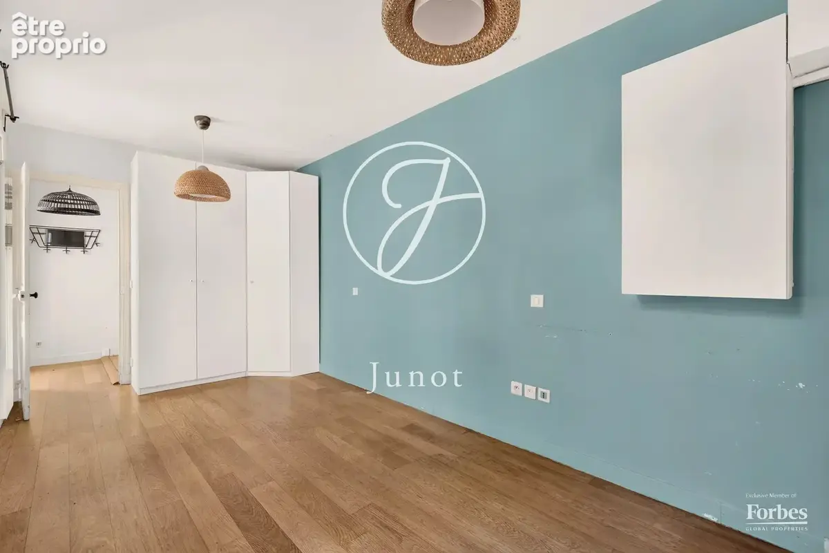 Saint-Cloud - MONTRETOUT - Maison 5 pièces de 101 m² - photo 9