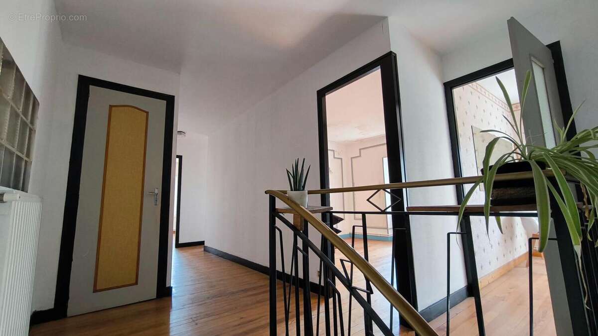 Photo 5 - Maison à VERGNE