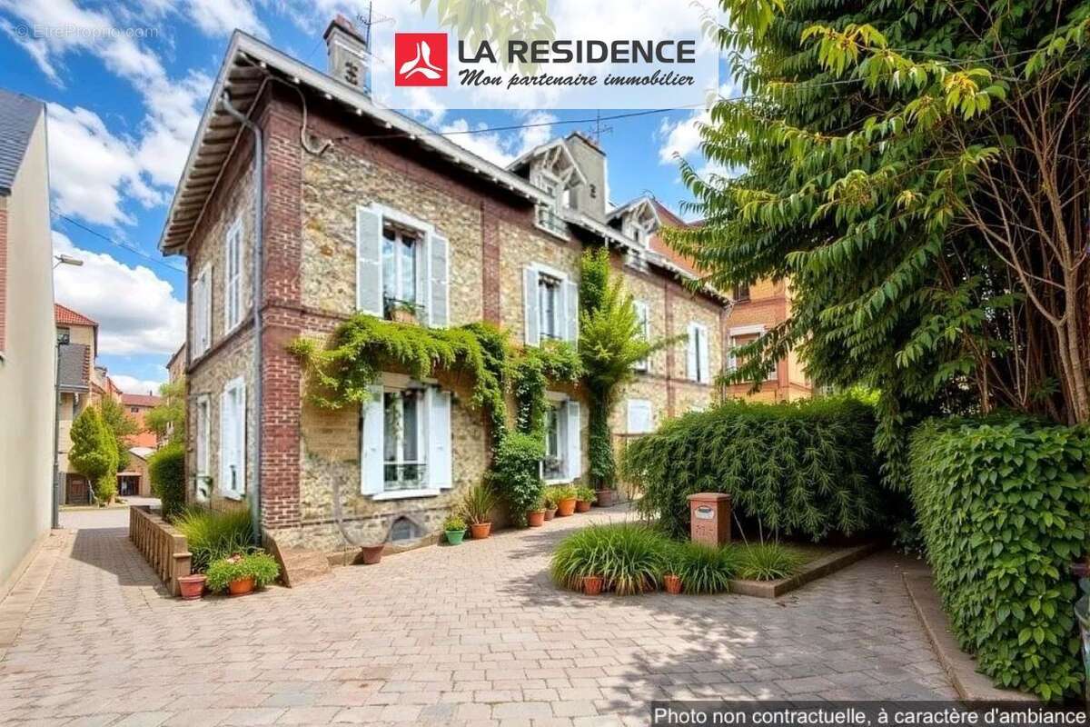 Maison à BEAUCHAMP