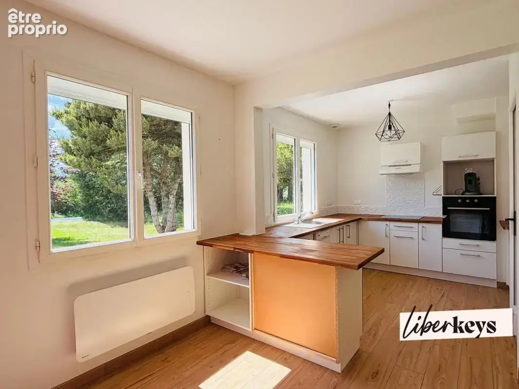 maison rénovée dans un environnement privilégié Élégante - photo 6