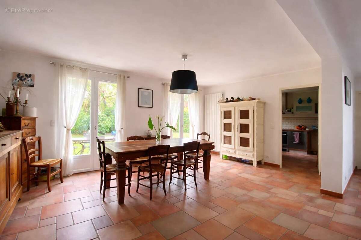 Maison à LE PLESSIS-TREVISE
