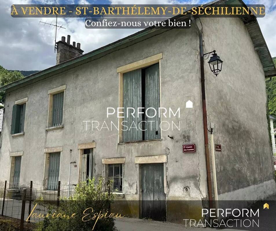 Maison à SAINT-BARTHELEMY-DE-SECHILIENNE