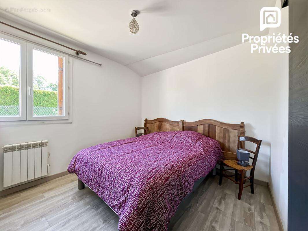 Maison familiale de 184 m² sur une propriété arboré à 3 minutes de Créon - photo 5