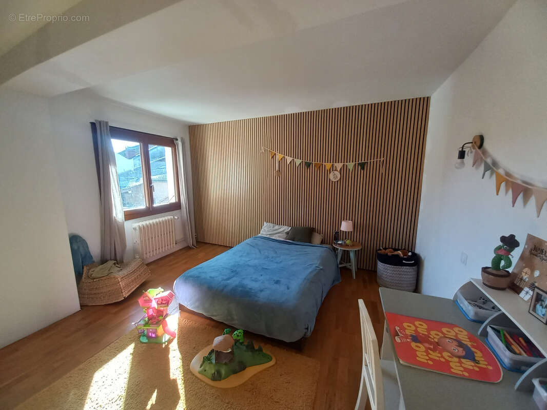 Maison à TRIE-SUR-BAISE