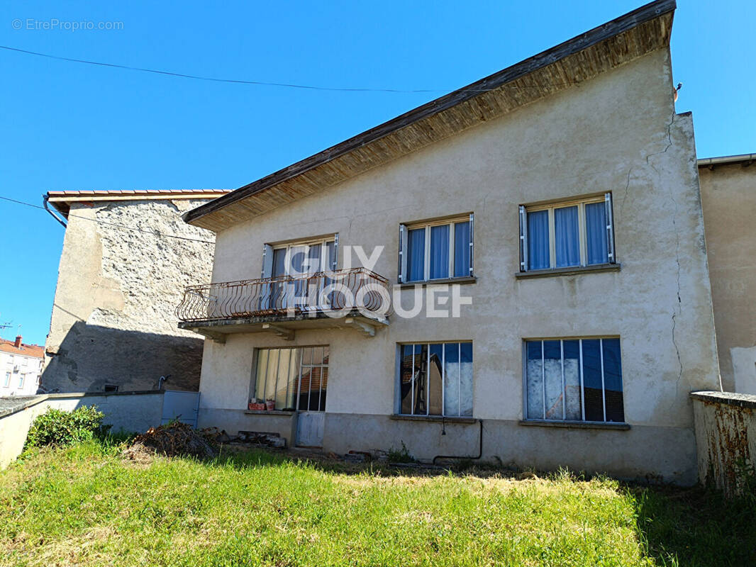 Maison à BUSSIERES