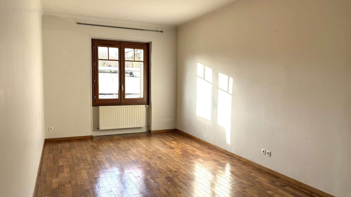 Appartement à LYON-6E
