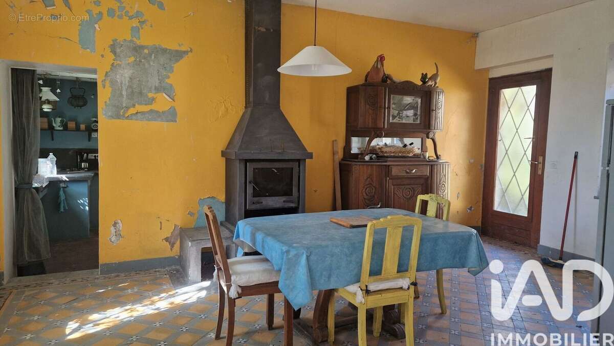 Photo 2 - Maison à NEUVY-SAUTOUR