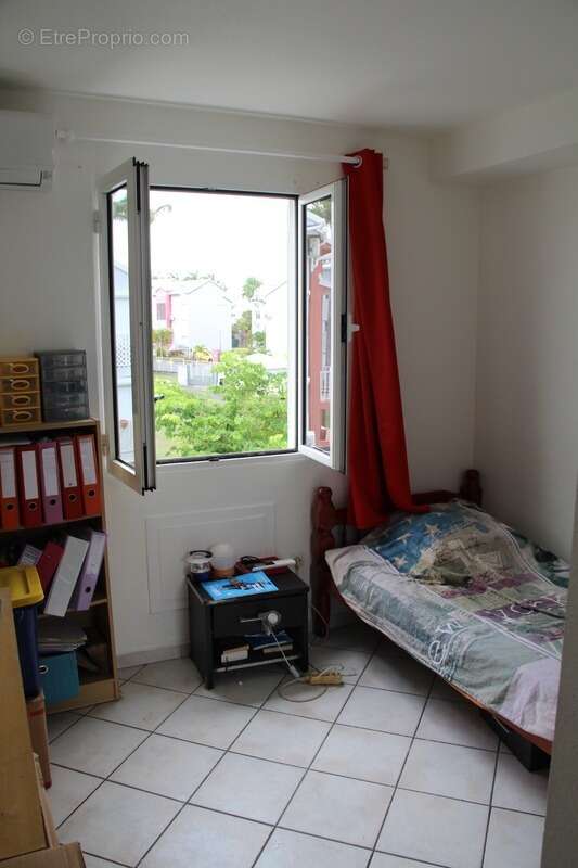 Superbe Duplex T4 de 105 m² – Vues Mer, Forêt et Parc – Baie-Mahault - photo 16