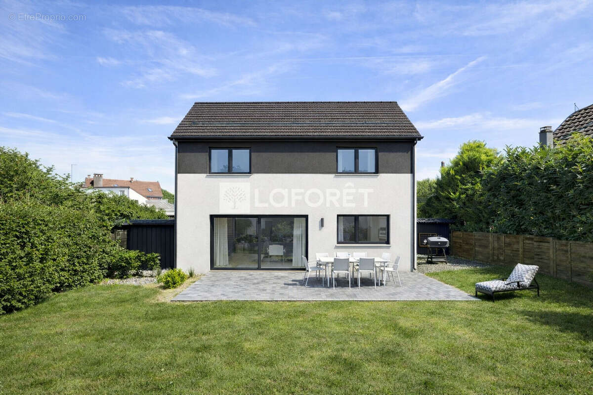 Terrain à SOUFFELWEYERSHEIM