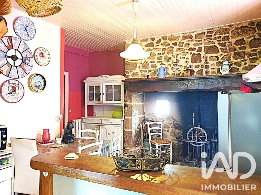 Maison 130 m² à Saint-Solve  - photo 6