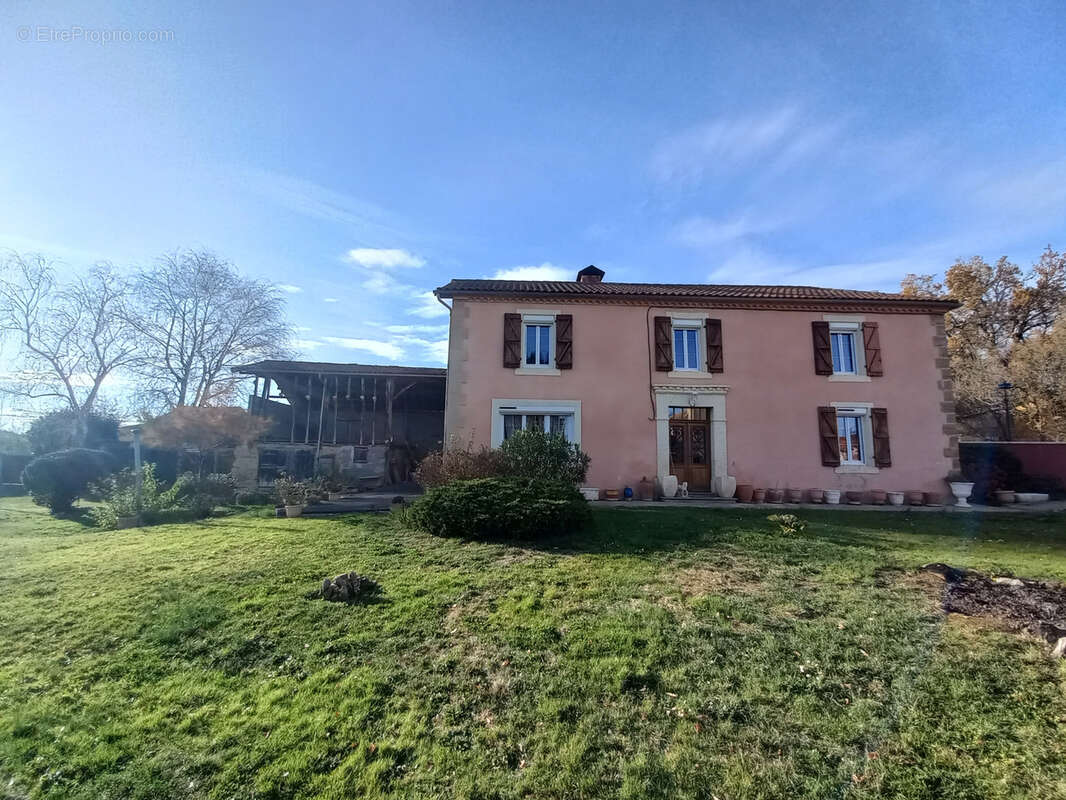 Maison à TRIE-SUR-BAISE