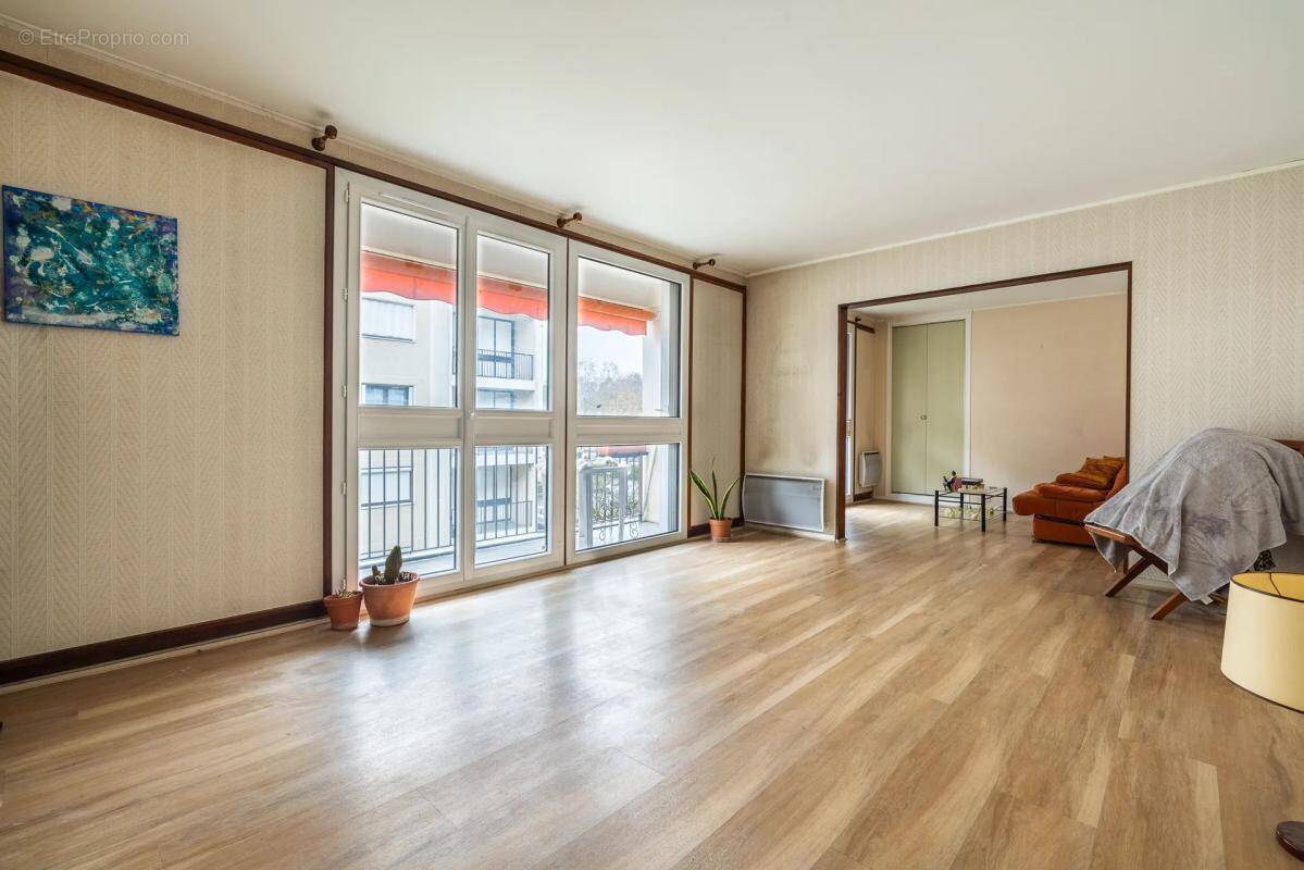 Appartement à YERRES