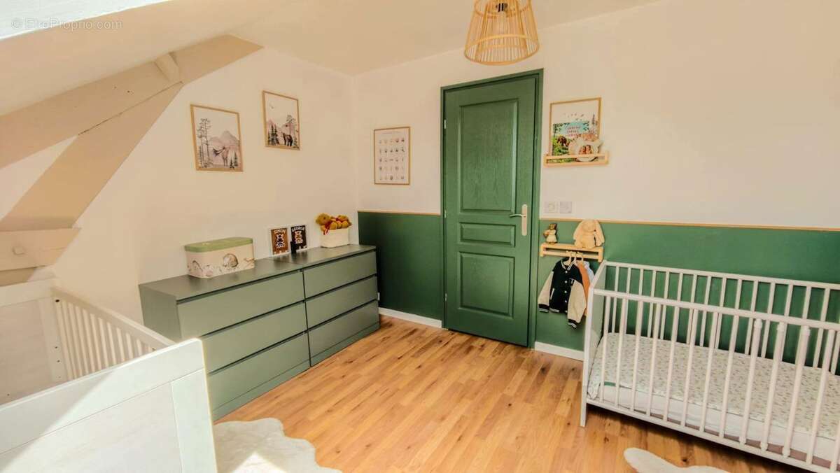 Maison individuelle  rénovée – 165 m² – 5 chambres - photo 13