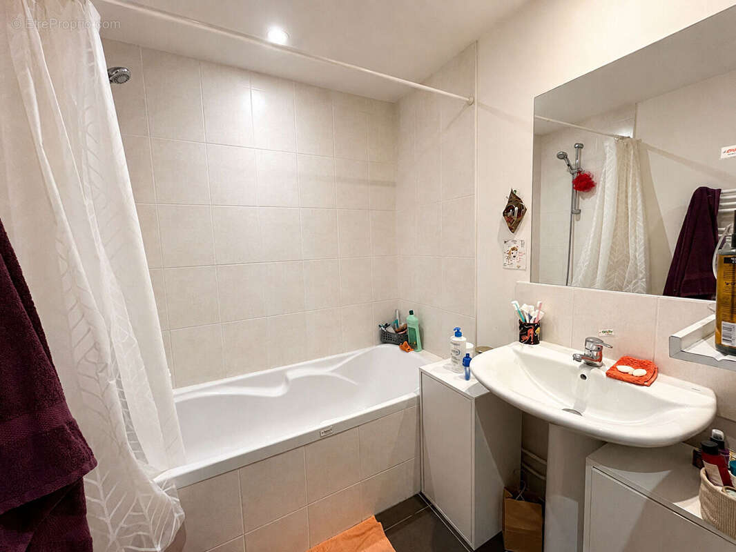 A VENDRE - EXCLUSIVITE GIBOIRE - Appartement Rennes 3 pièce(s) 66.54 M² m2 - photo 3