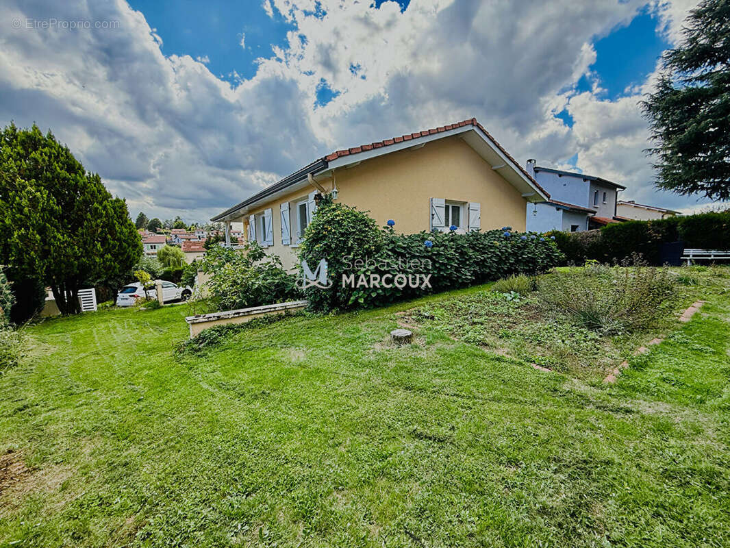 Maison à ROCHE-LA-MOLIERE