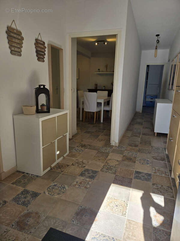 Appartement à SAINT-MARTIN-DU-VAR