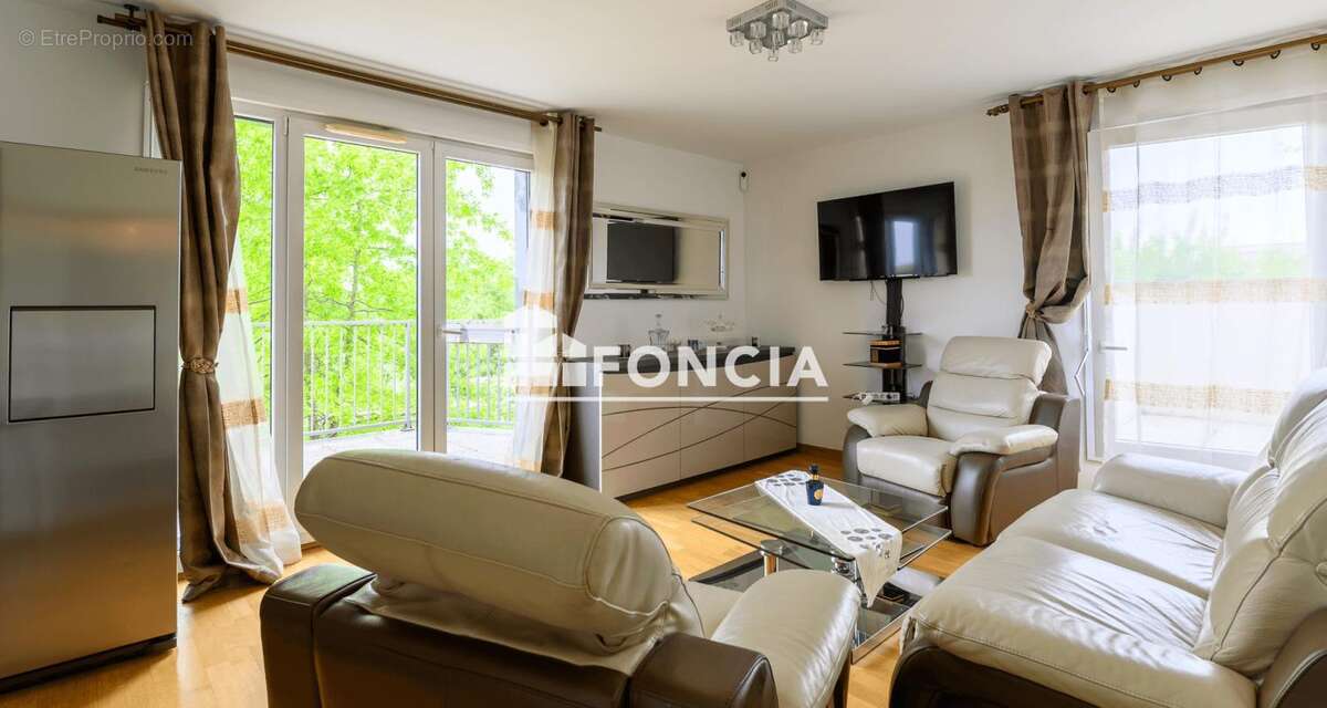 T3, dans résidence de standing, belles prestations, terrasses et place de parking - photo 2