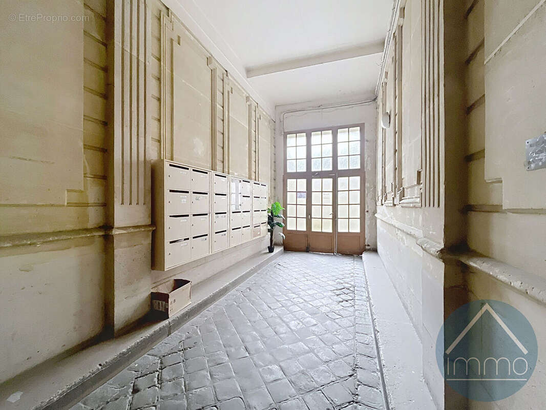 Appartement à ASNIERES-SUR-SEINE