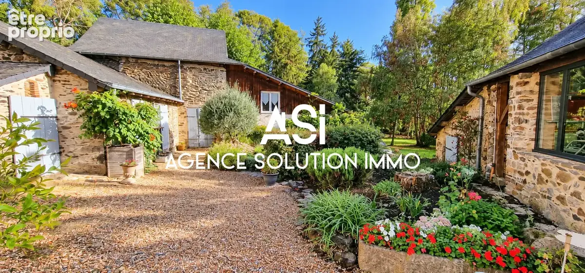 Maison du xvii renovee en pierre avec grand jardin et dependances - photo 3