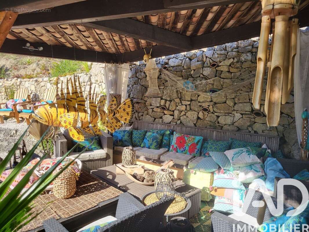 Photo 8 - Maison à COTIGNAC