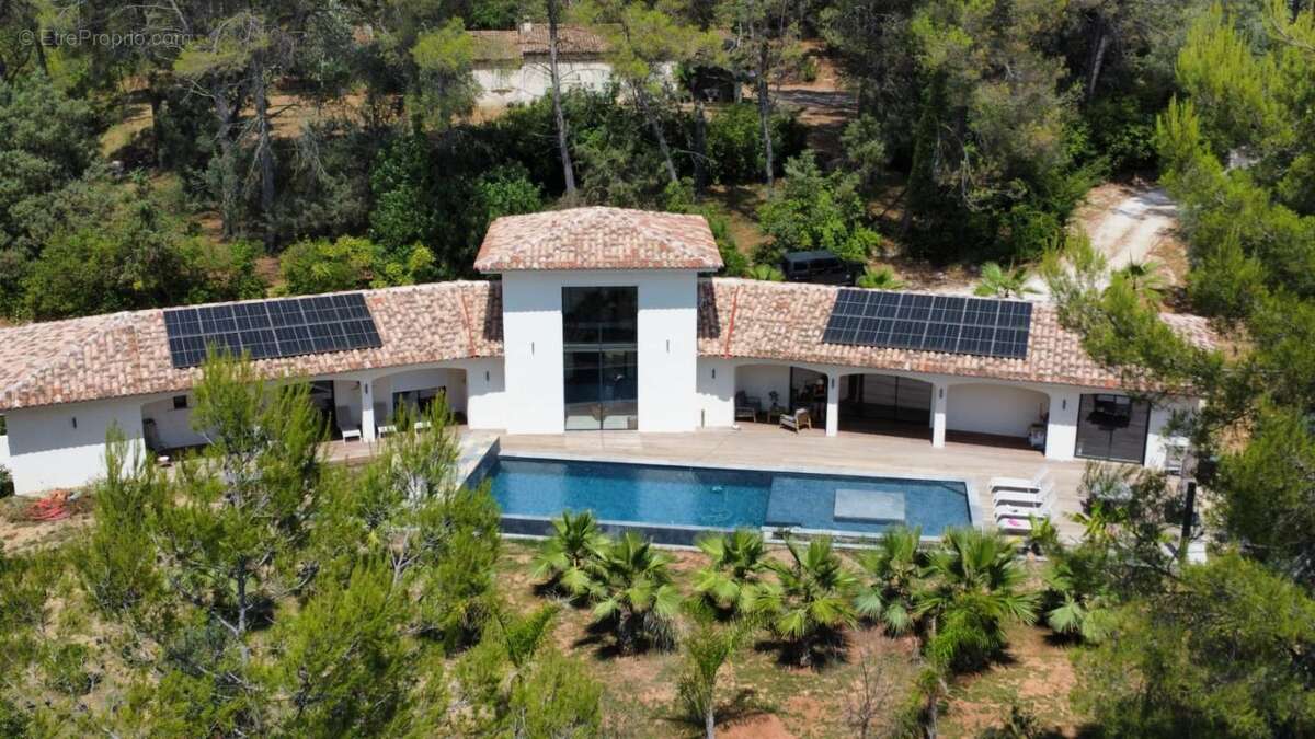 Maison à DRAGUIGNAN