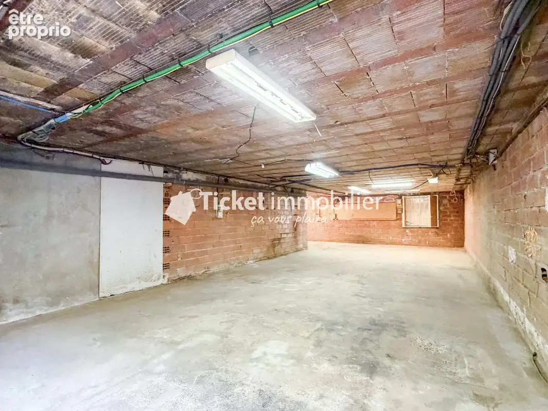 Appartement à aménager 81m2 type loft, pibrac centre, ancien atelier, terrasse privative, à 200m de la gare, possibilité d'acqué - photo 2