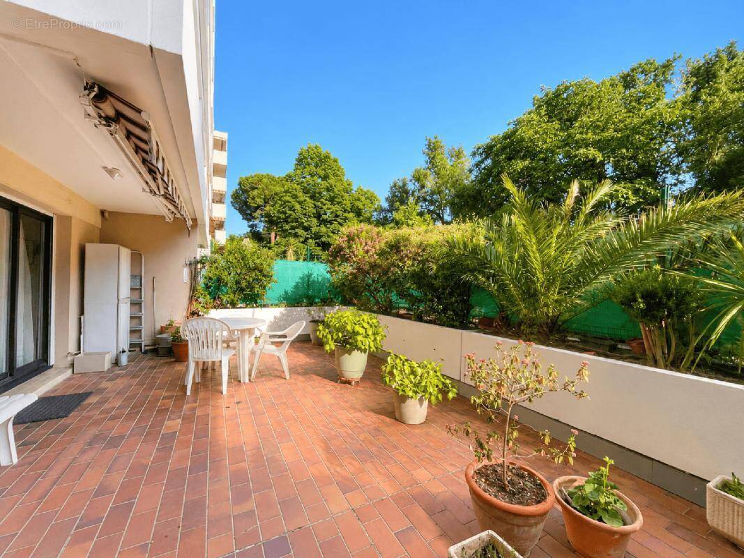 Appartement à MARSEILLE-12E