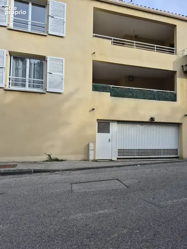 Parking à MARSEILLE-13E