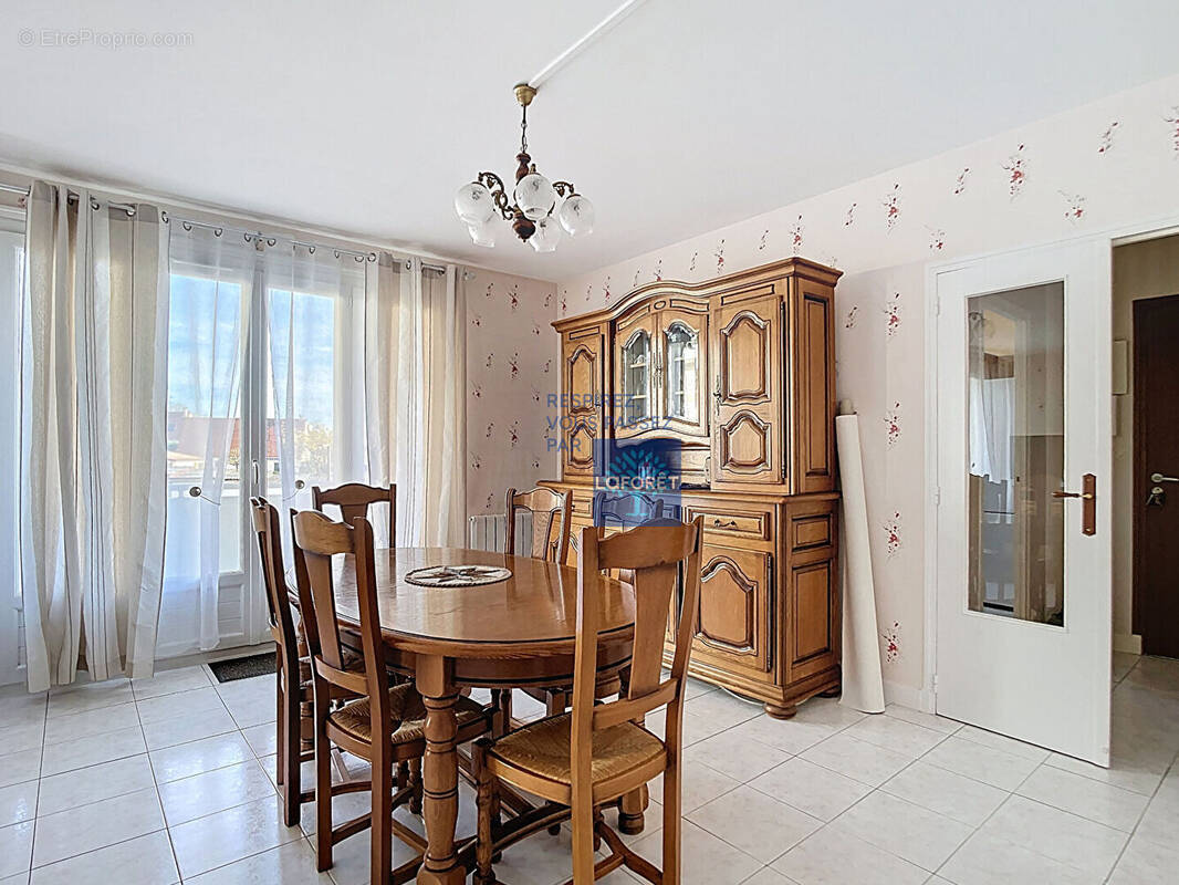 Appartement à CLERMONT