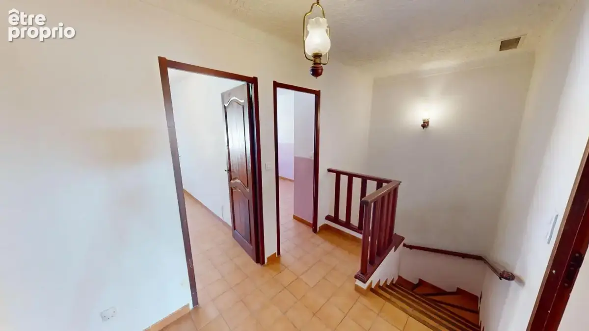 Le MUY, Maison de village 115m² avec grand garage et vie tout à pied ! - photo 4
