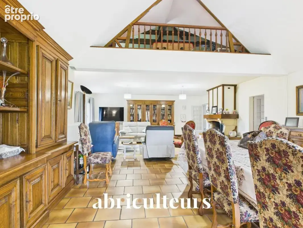 Maison avec parc arboré - 260 m² - en vente au MANS SUD (72230) - photo 20