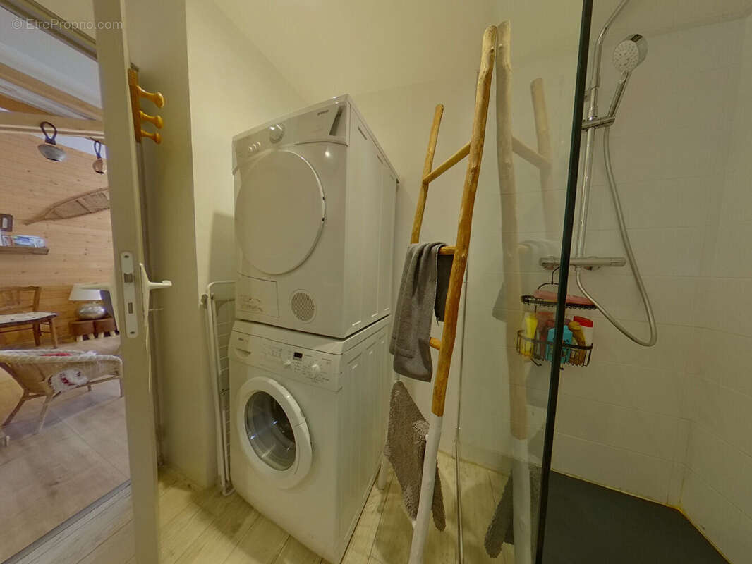 Appartement à LES THUILES