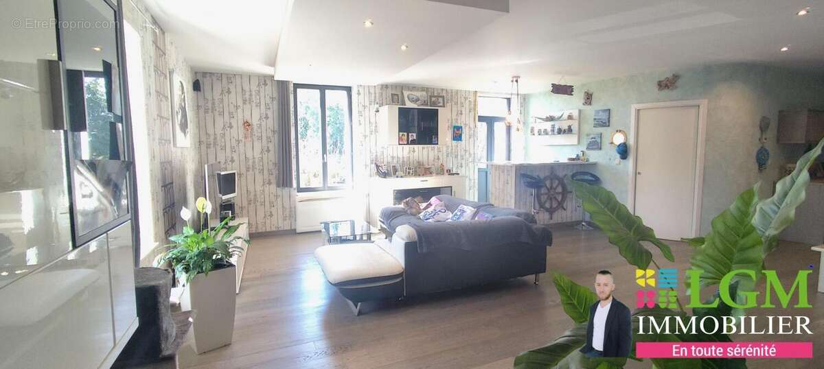 Maison à CHAILLE-LES-MARAIS