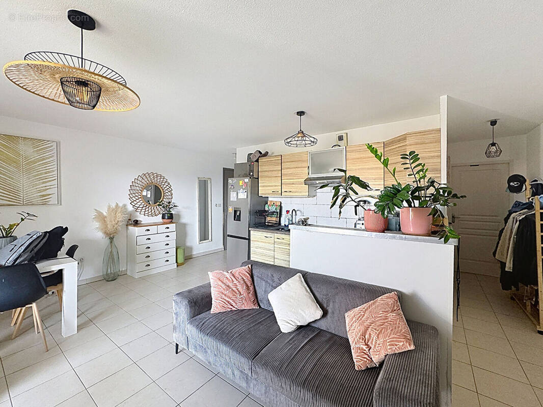 Appartement à PUGET-SUR-ARGENS