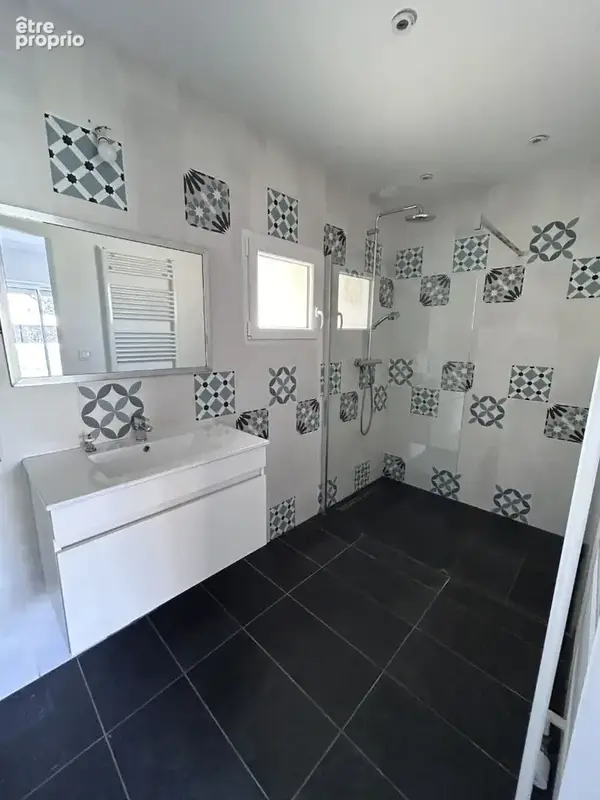 Proche Dijon - Maison Atypique - 131m² - photo 4