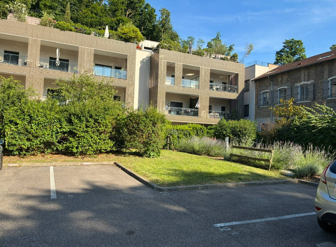 Appartement à CALUIRE-ET-CUIRE