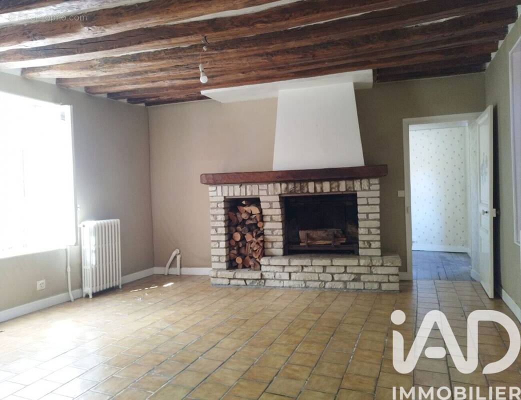 Photo 1 - Maison à MONTCEAUX-LES-MEAUX