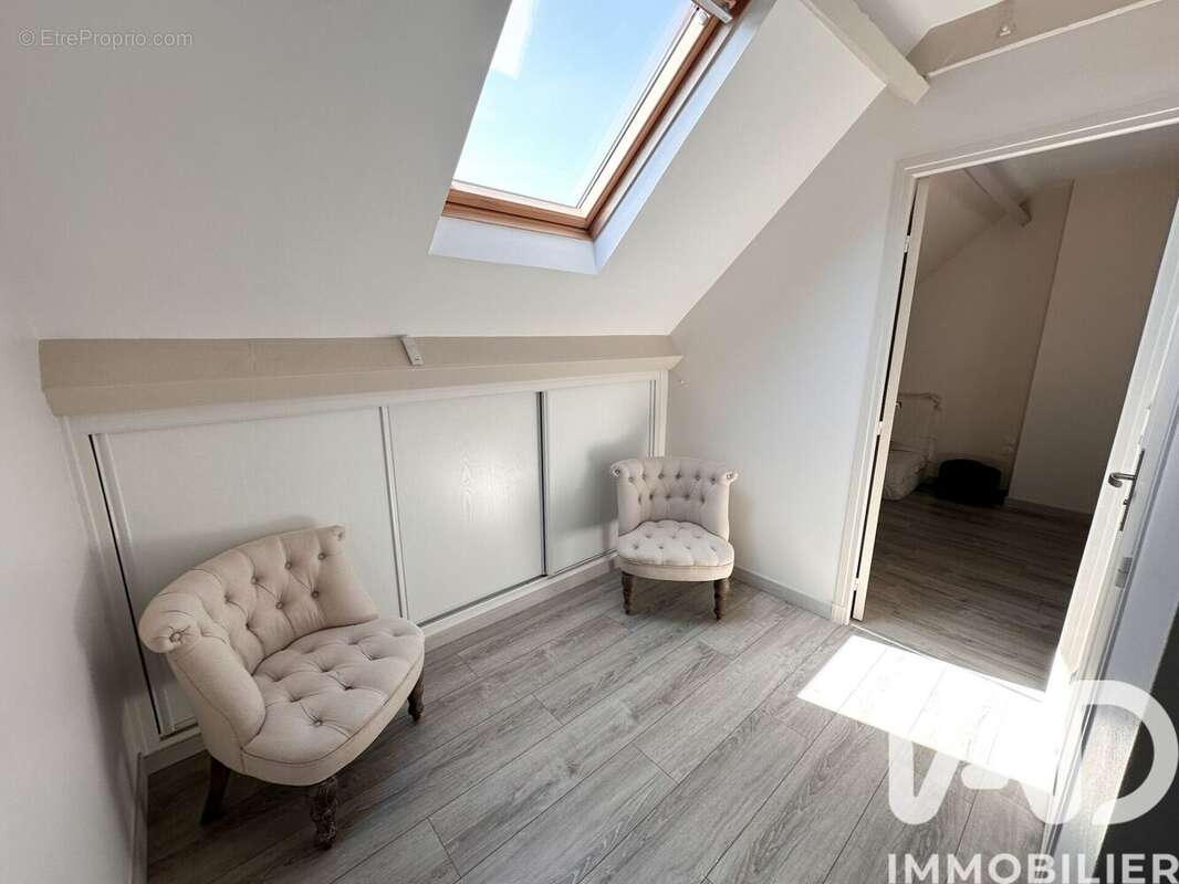 Maison 114 m² à Auvernaux  - photo 9