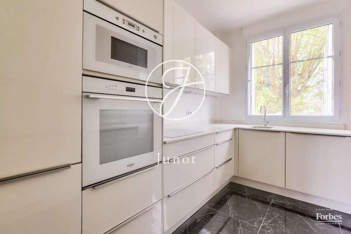 Appartement à SAINT-CLOUD