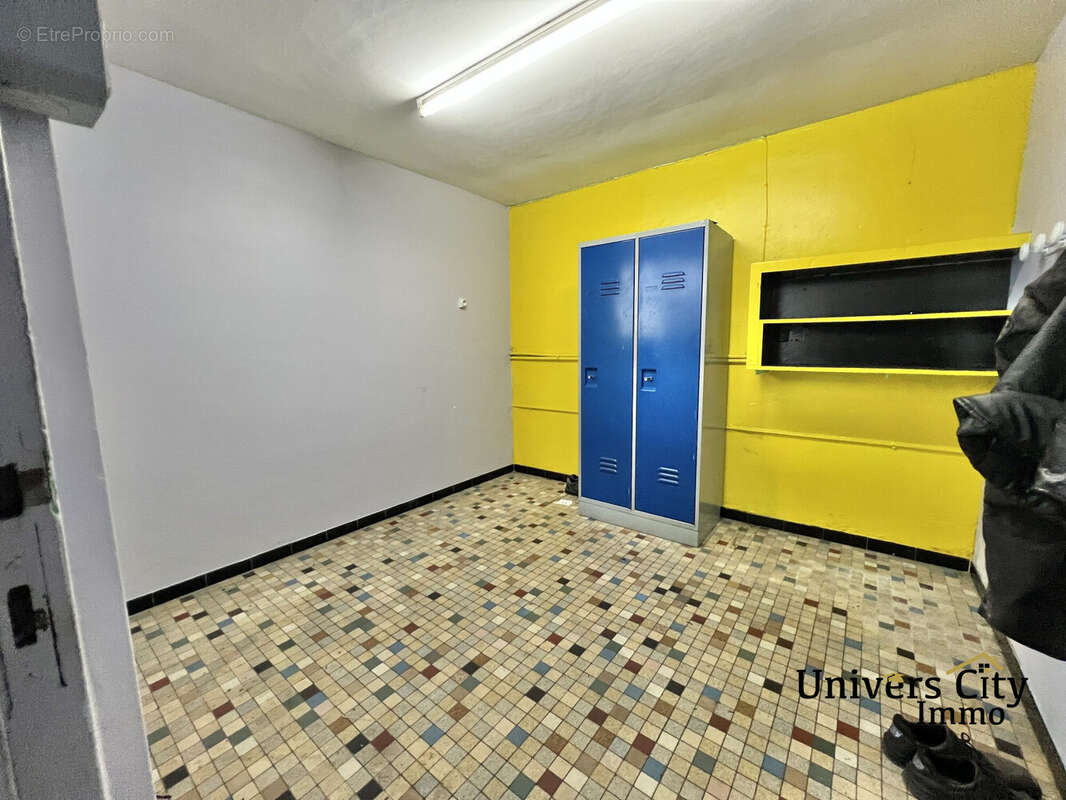 Commerce à GENESTON