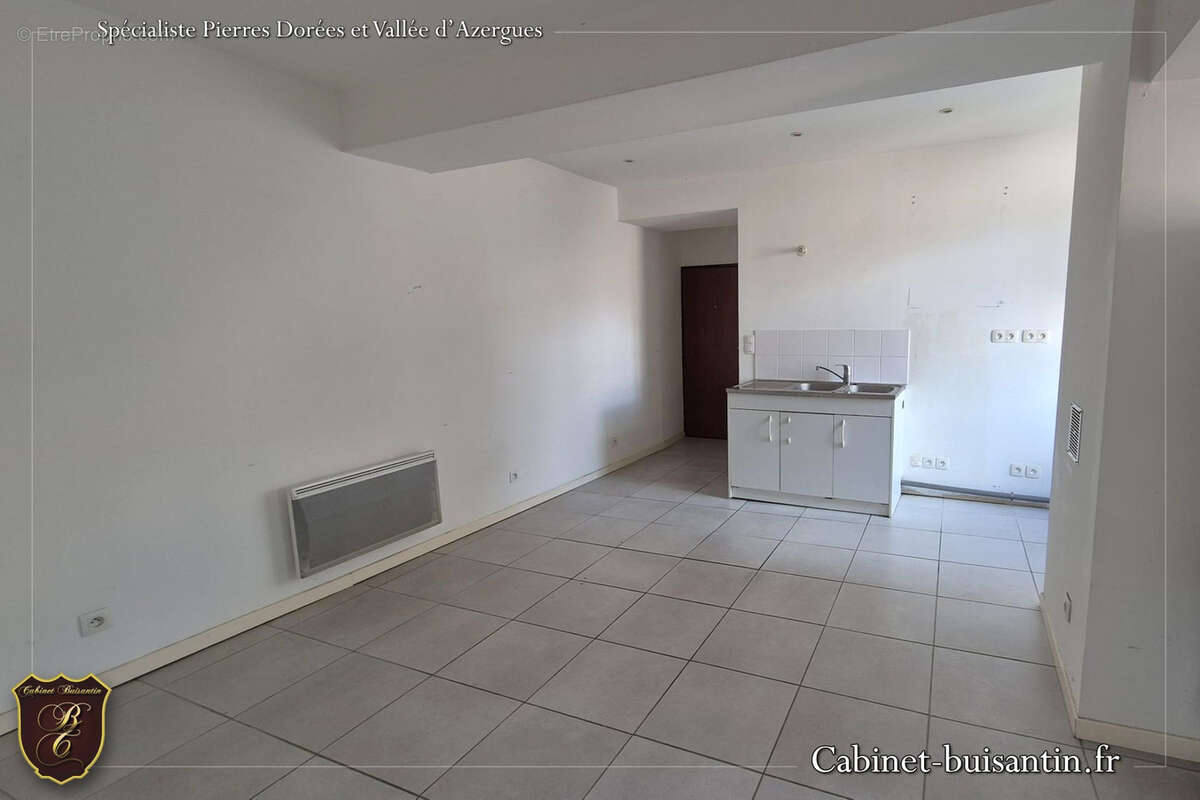 Appartement à LE BOIS-D'OINGT