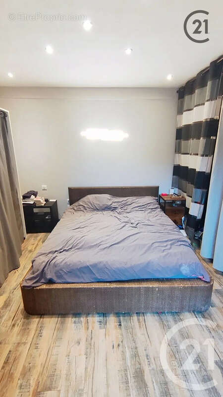 Maison à VERT-SAINT-DENIS